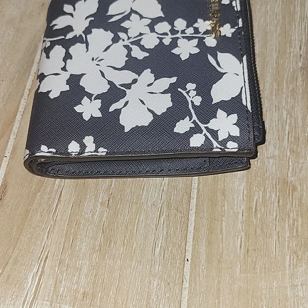 Michael Kors Jet Set Travel Double Zip Wristlet Navy Blue Floral Wallet